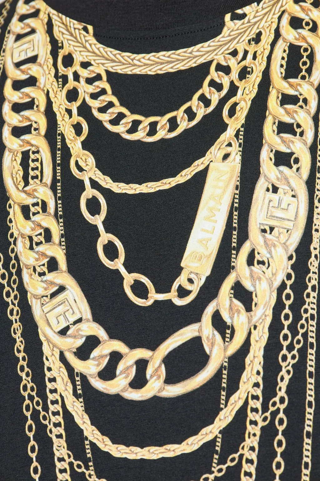 T-Shirt With Layered Chain Print