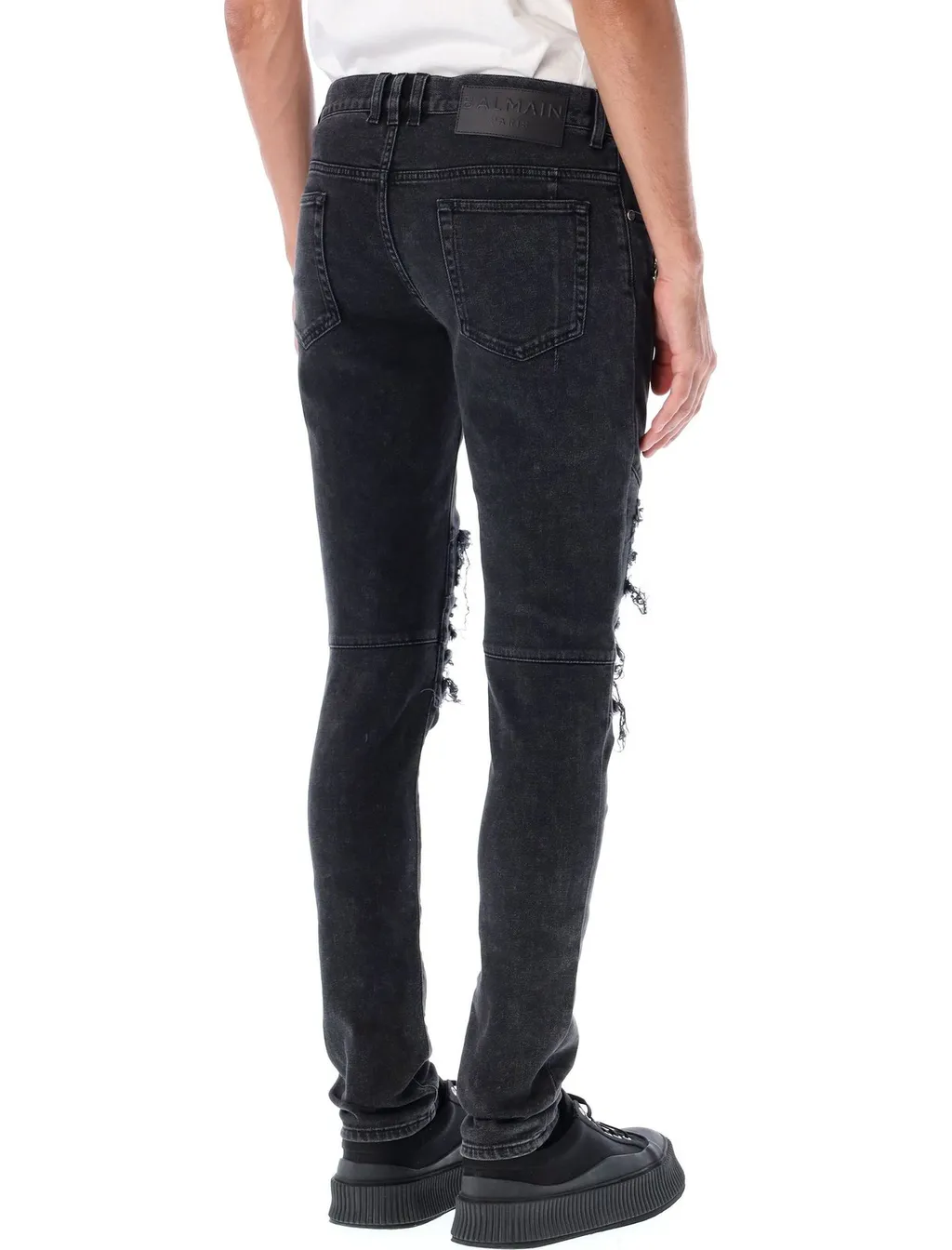 Distressed Skinny Jeans
