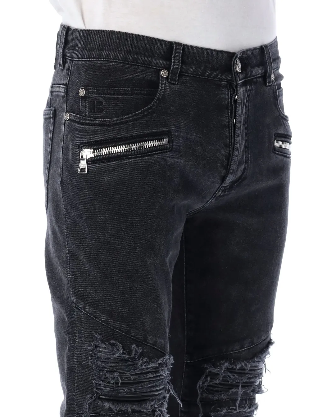 Distressed Skinny Jeans