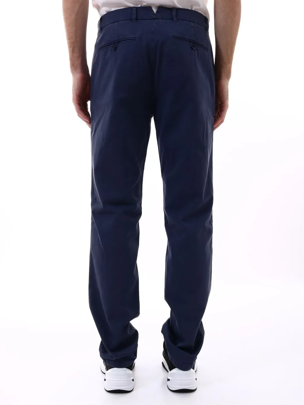 Chinos