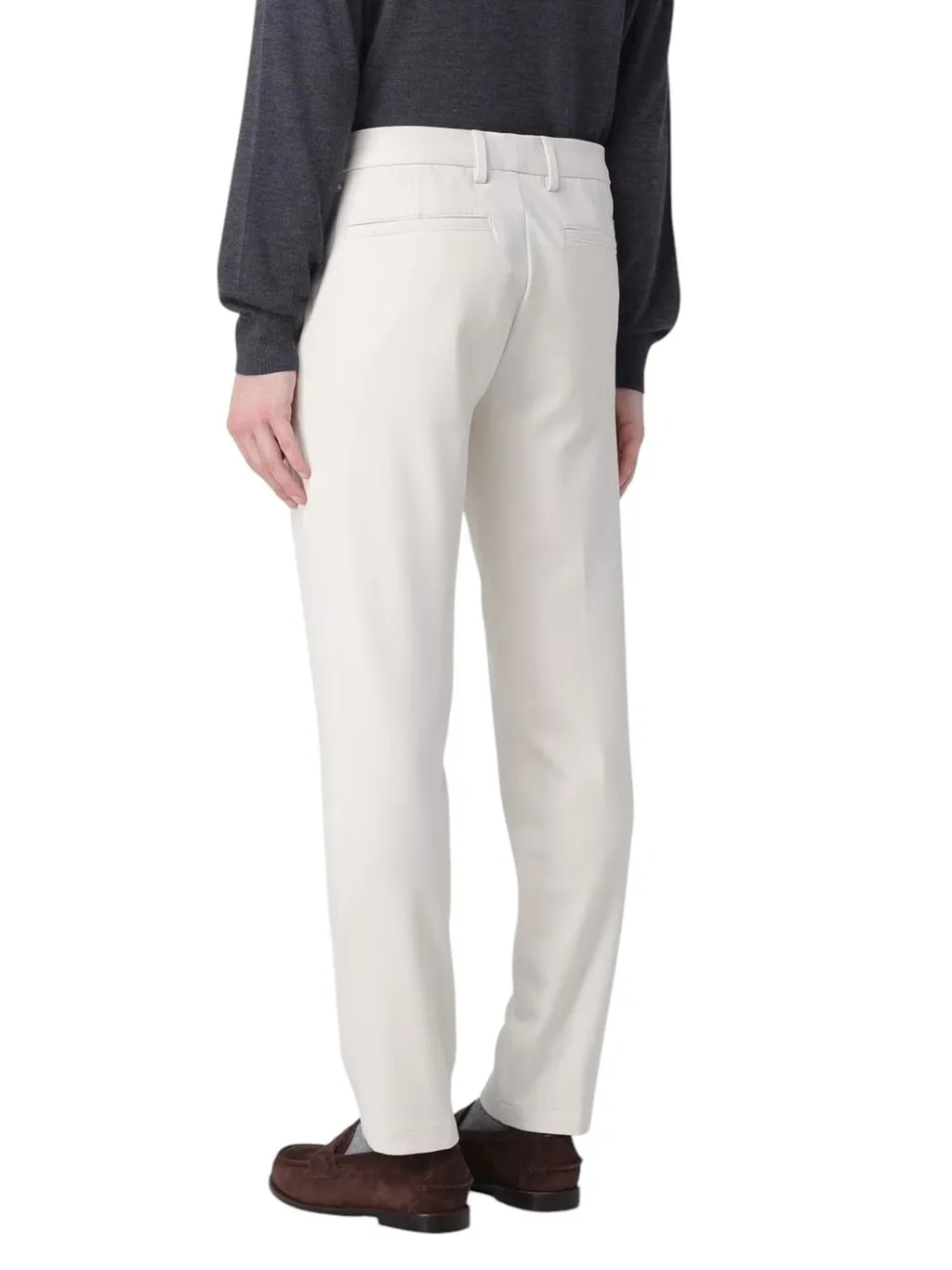 Classic Fit Chinos