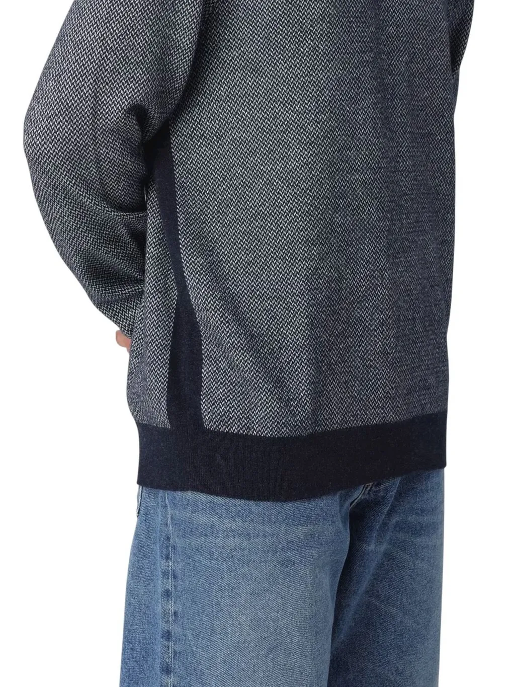 Geometric Pattern Crewneck Sweater