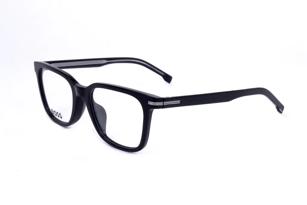 Eyeglasses