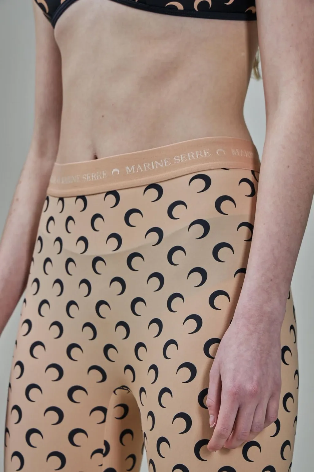 Leggings With All-Over Moon Print