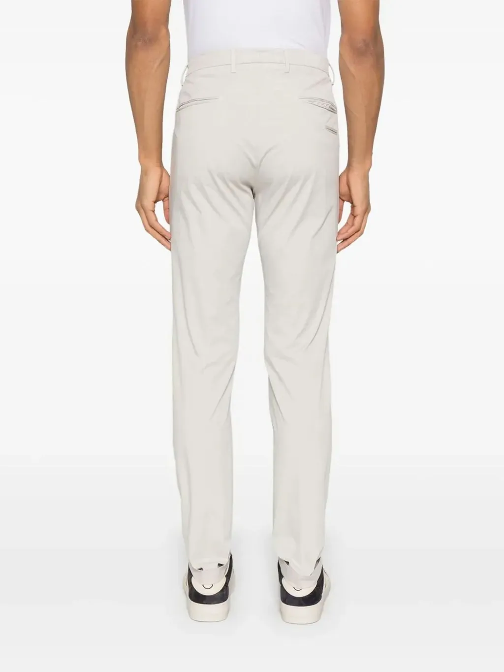 Chinos