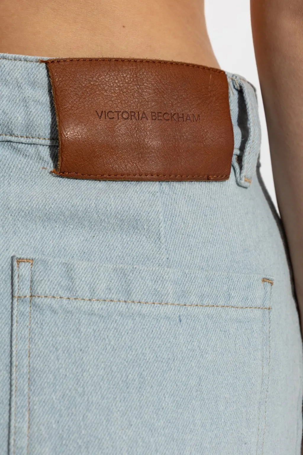 Wide-Leg Jeans
