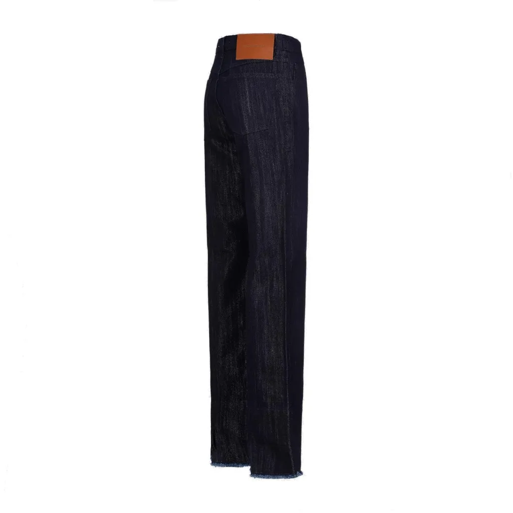 Wide-Leg Jeans