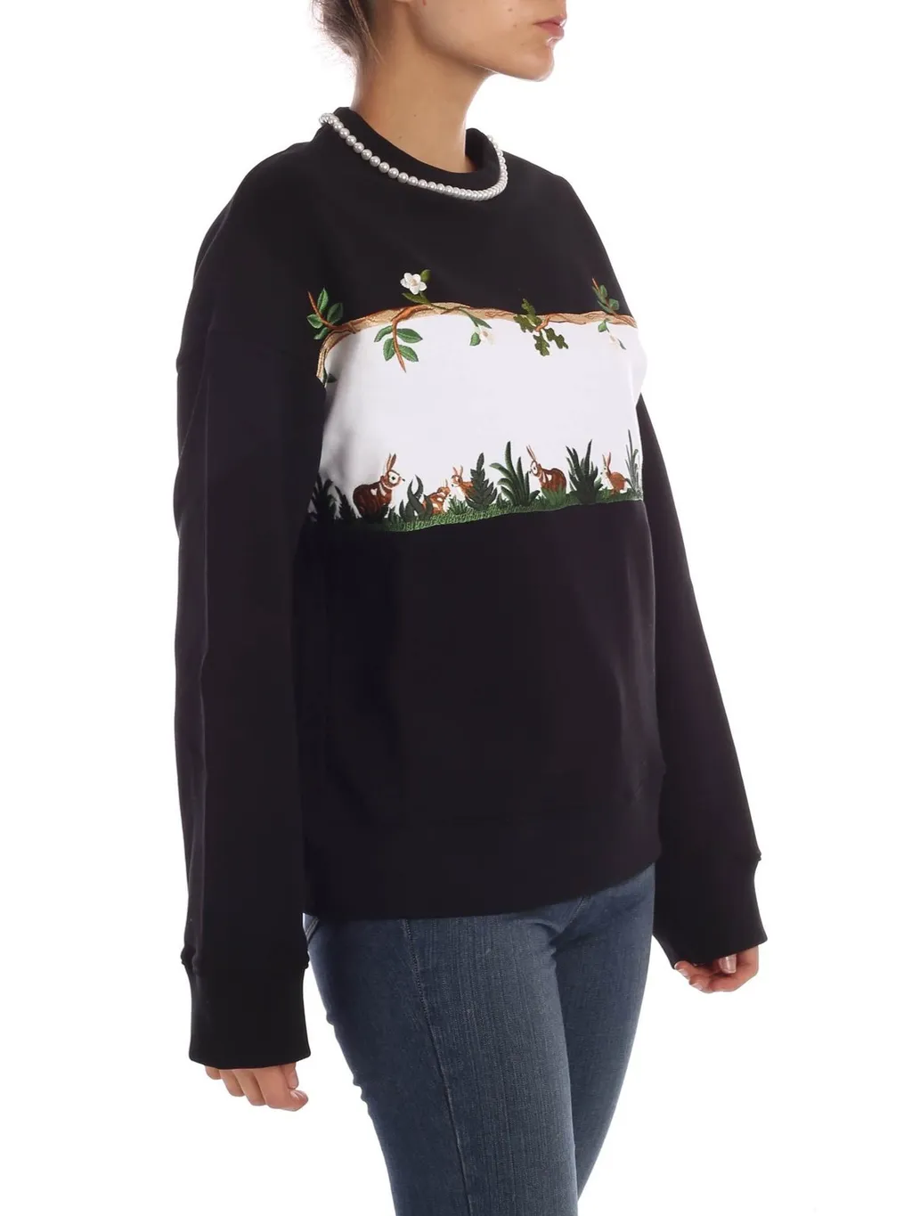 Sweatshirt With Embroidered Garden Motif And Pearl Collar