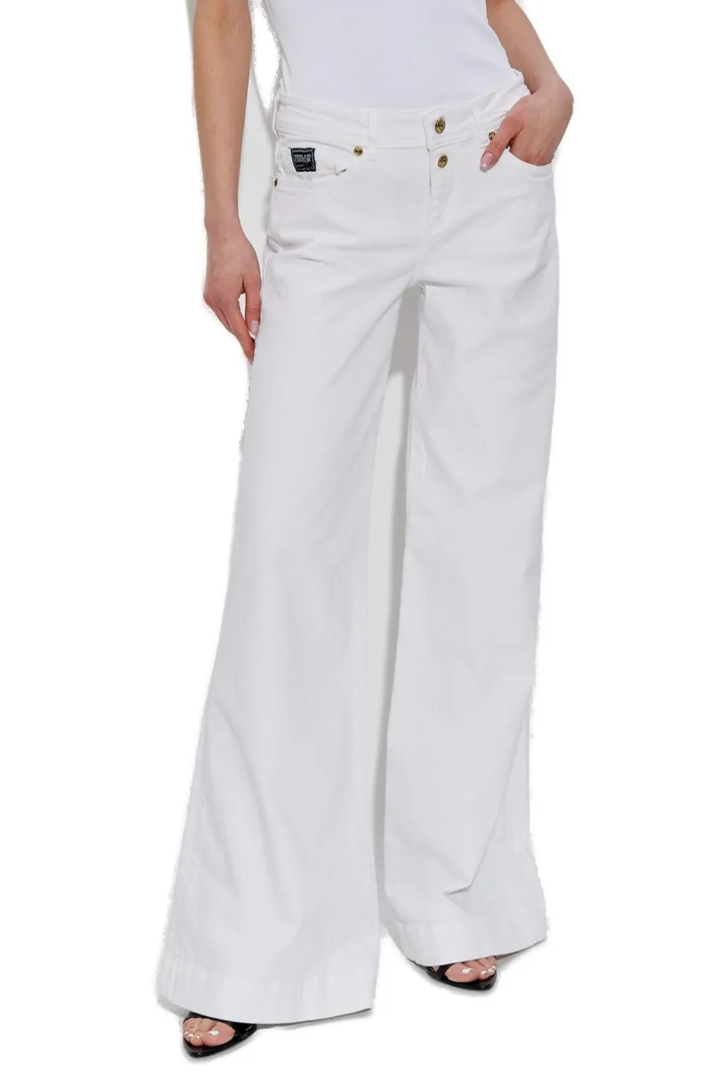 Wide-Leg Jeans