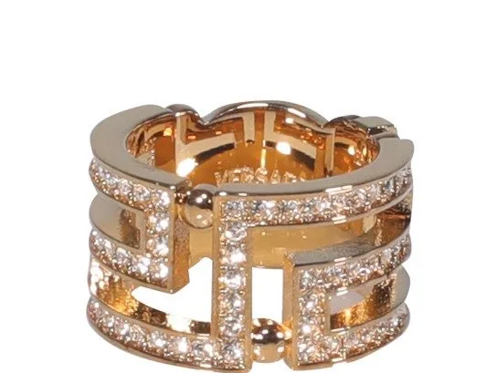 Medusa Chain Ring