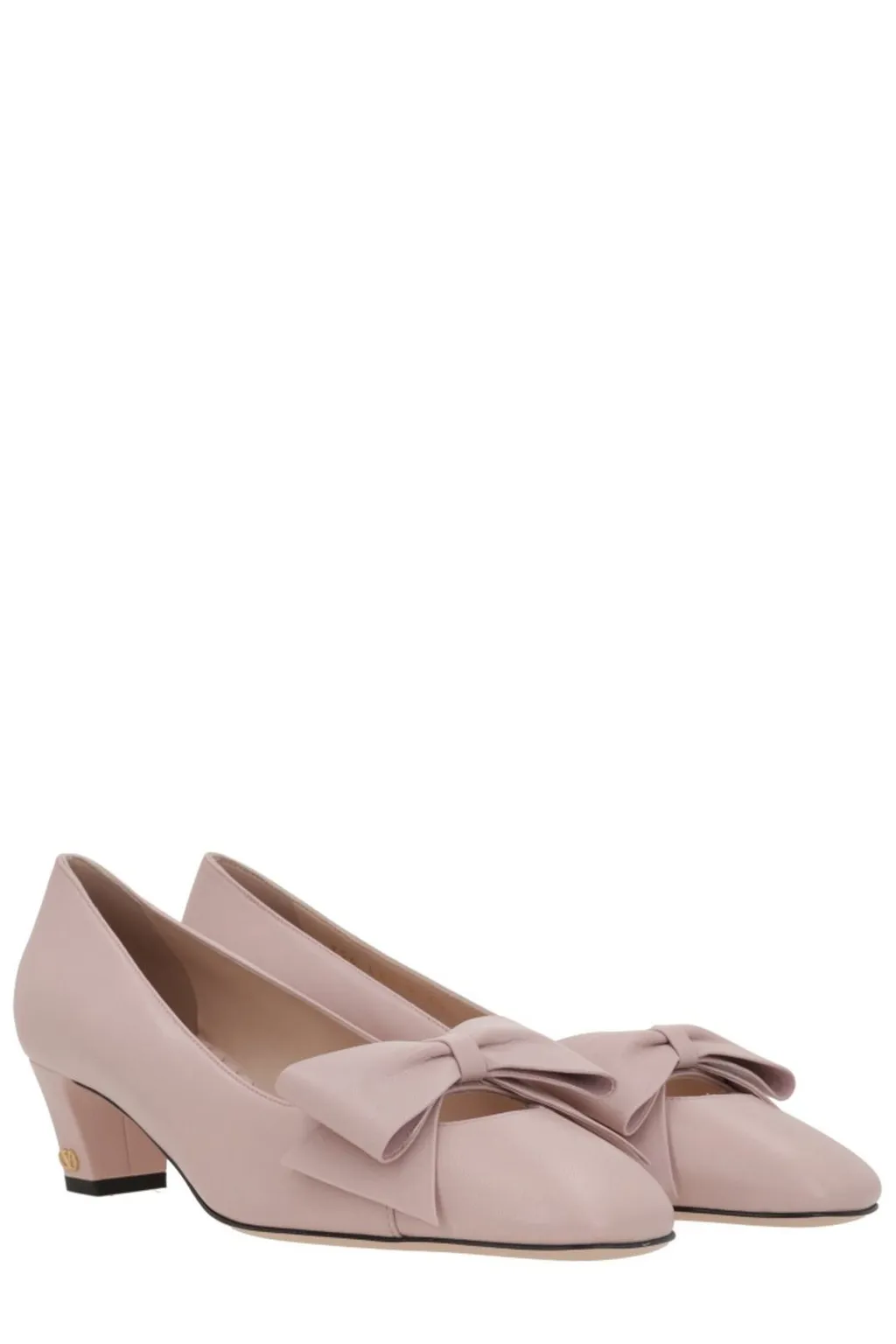 Pumps With Bow