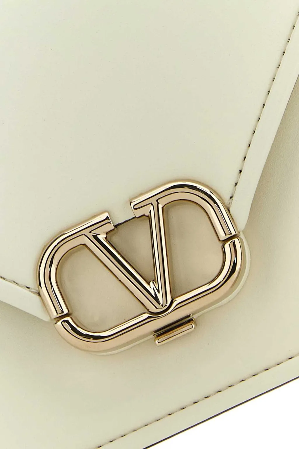 Vlogo Chain Shoulder Bag