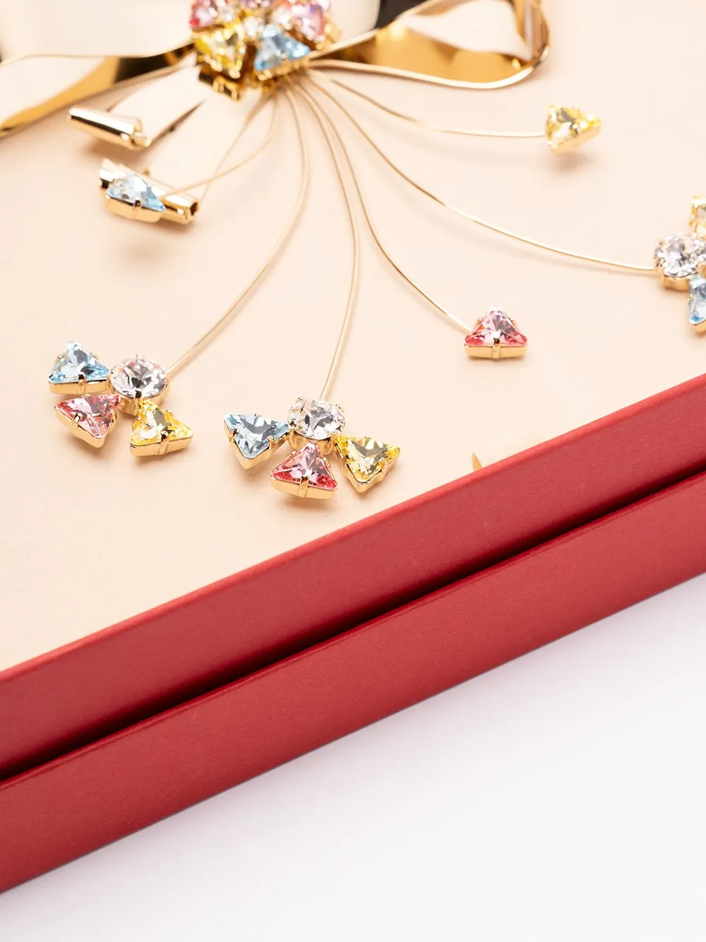 Bow Brooch With Pearls And Crystals