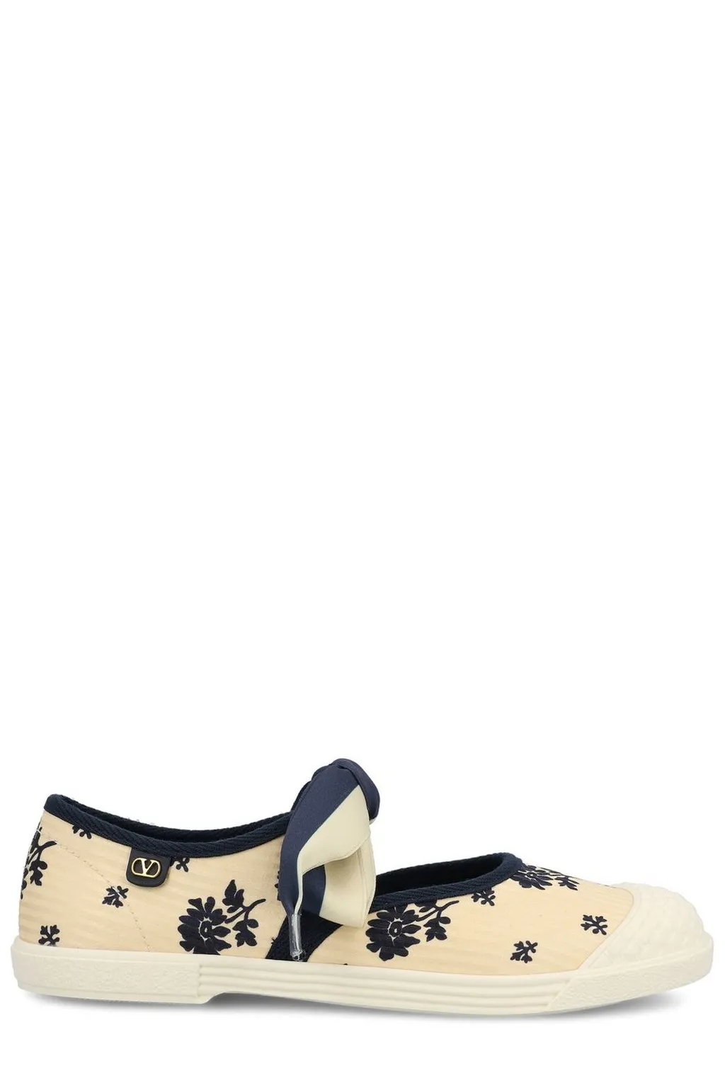 Valentino Garavani Rockstud Espadrille Flats