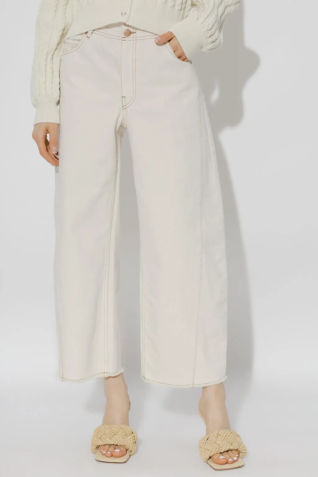 Wide-Leg Cropped Jeans