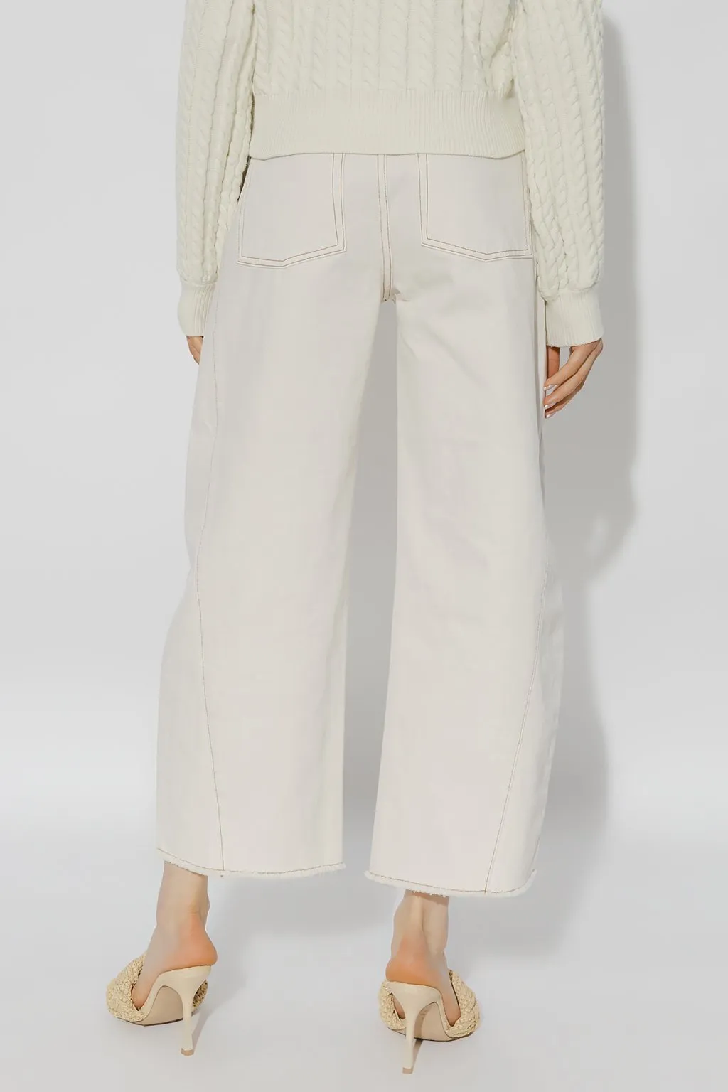 Wide-Leg Cropped Jeans