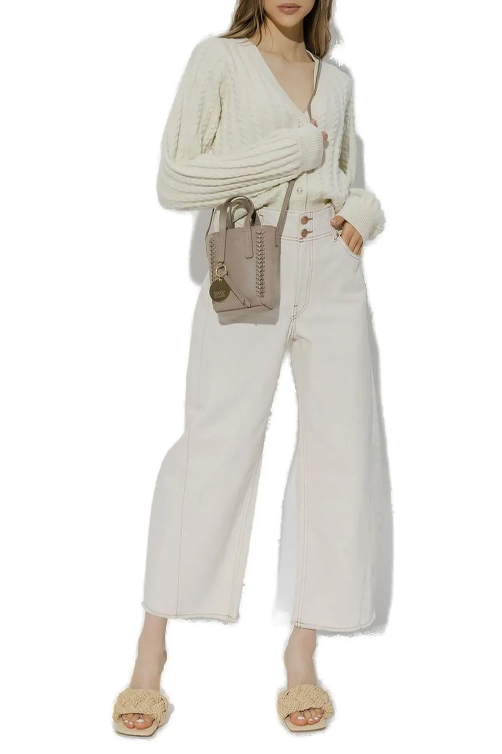 Wide-Leg Cropped Jeans