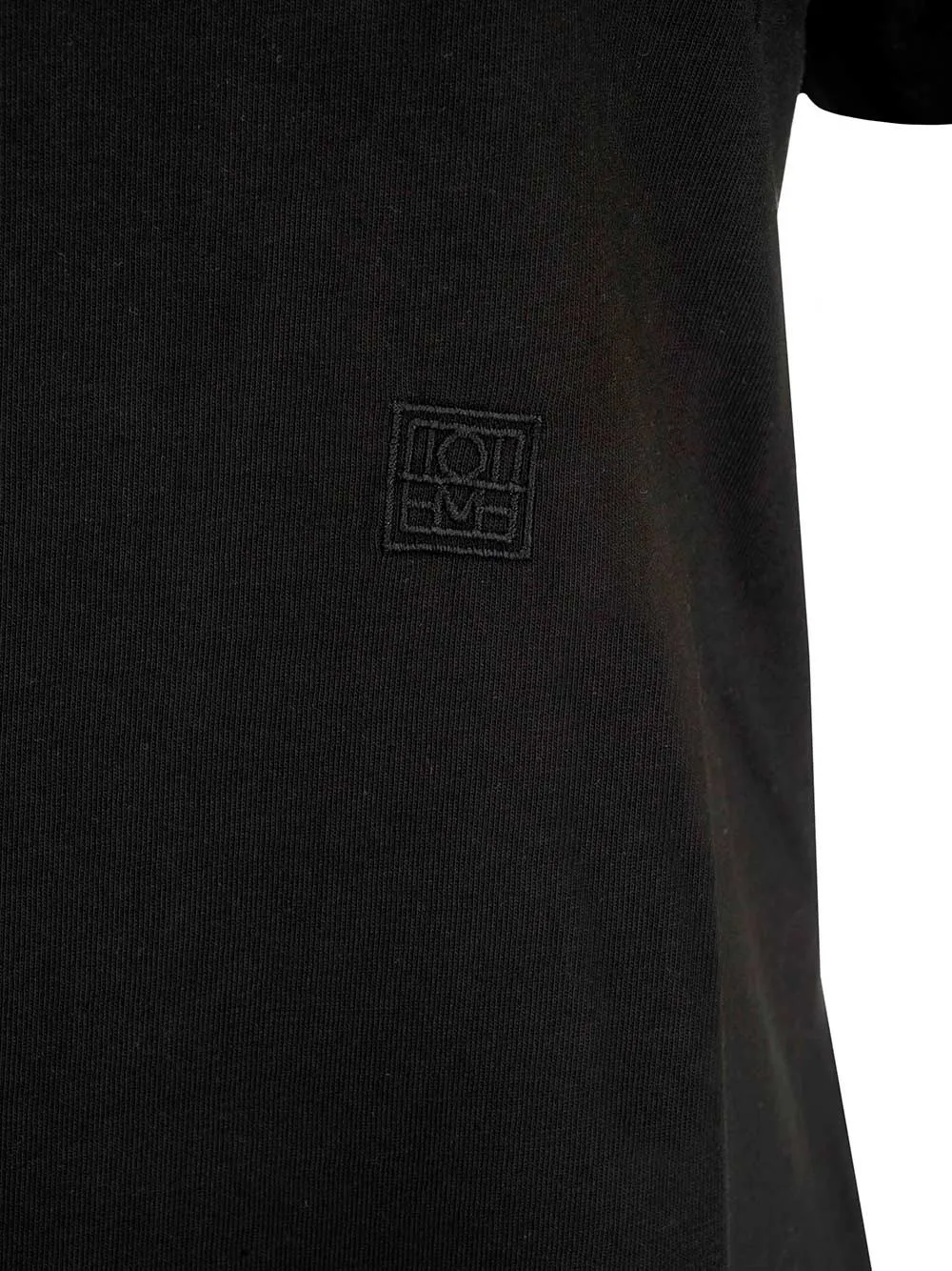 Basic T-Shirt