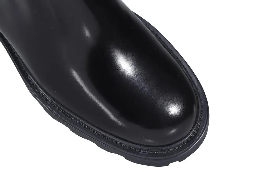 Chelsea Boots