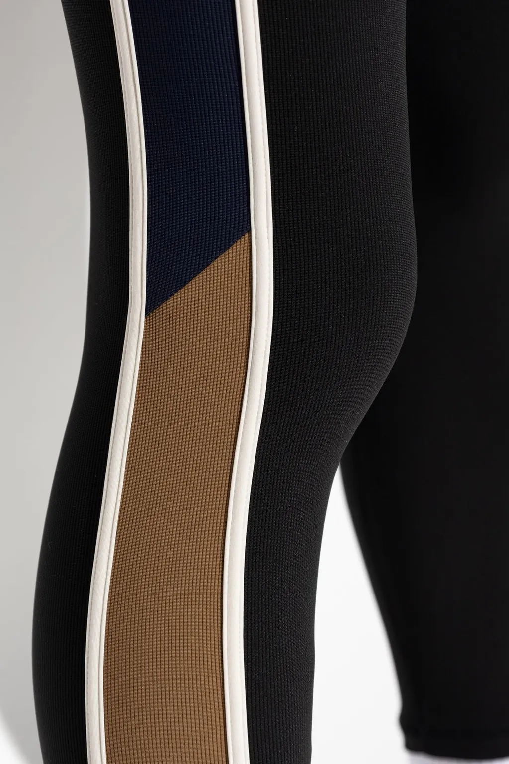 Leggings With Side Stripes