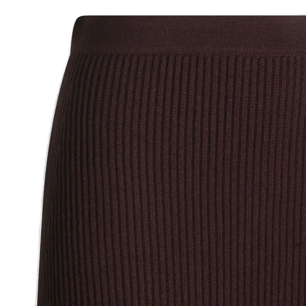 Ribbed Maxi Skirt