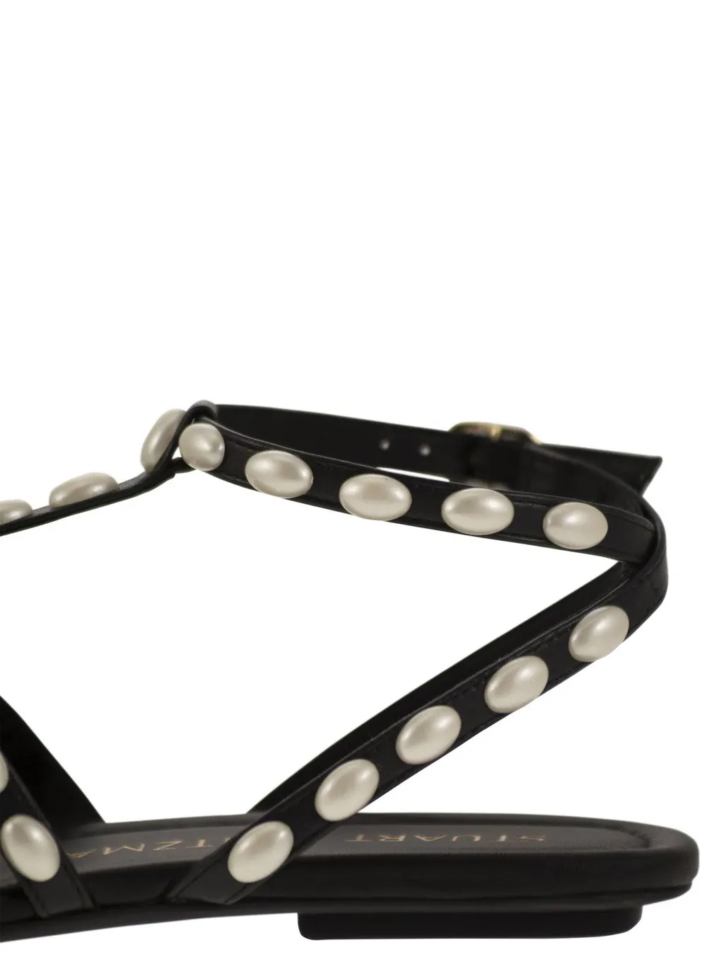 Thong Sandals With Pearl Embellishments
