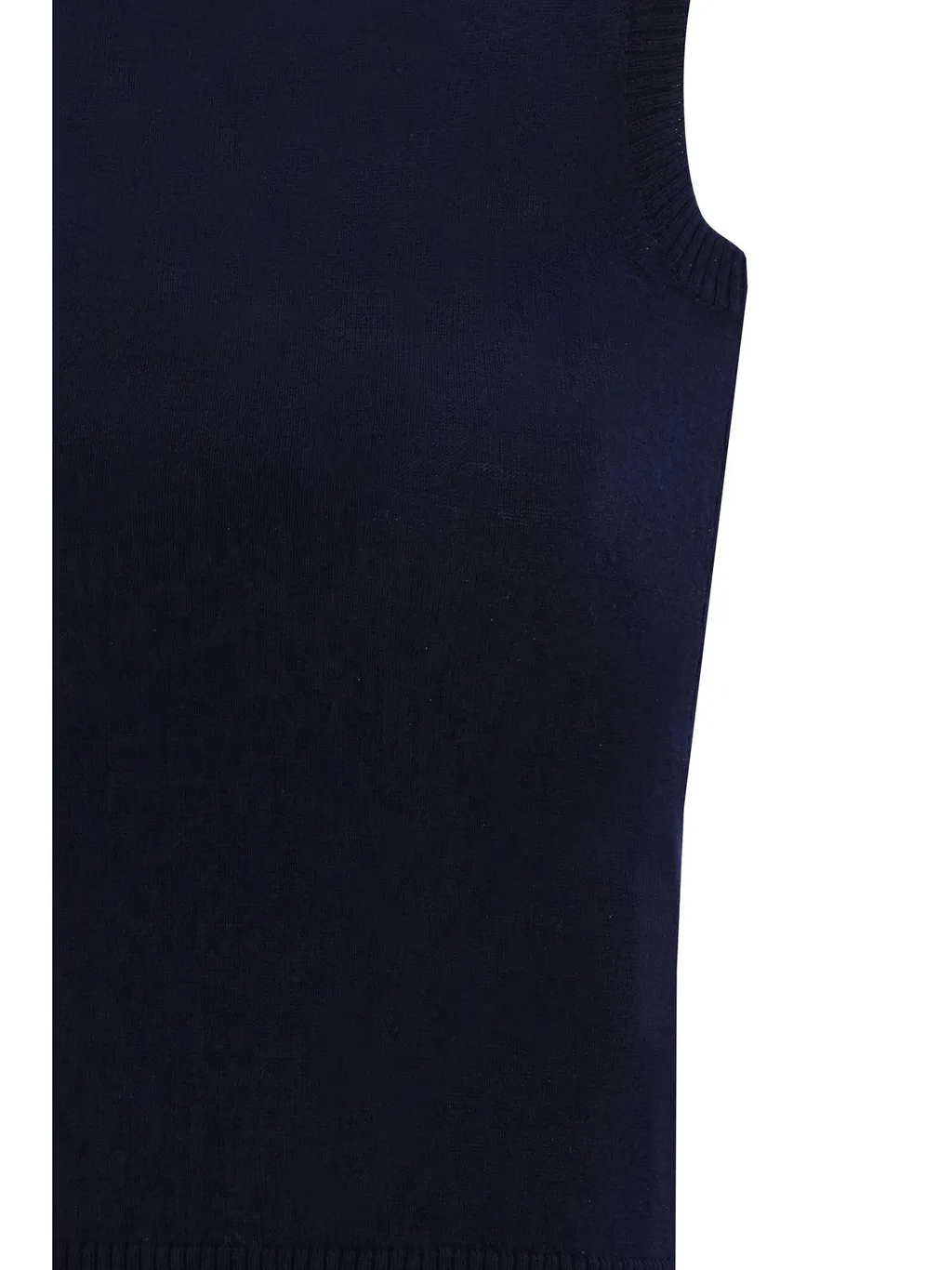Sleeveless Turtleneck