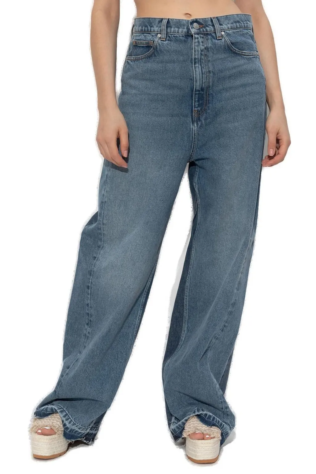 Wide-Leg Jeans