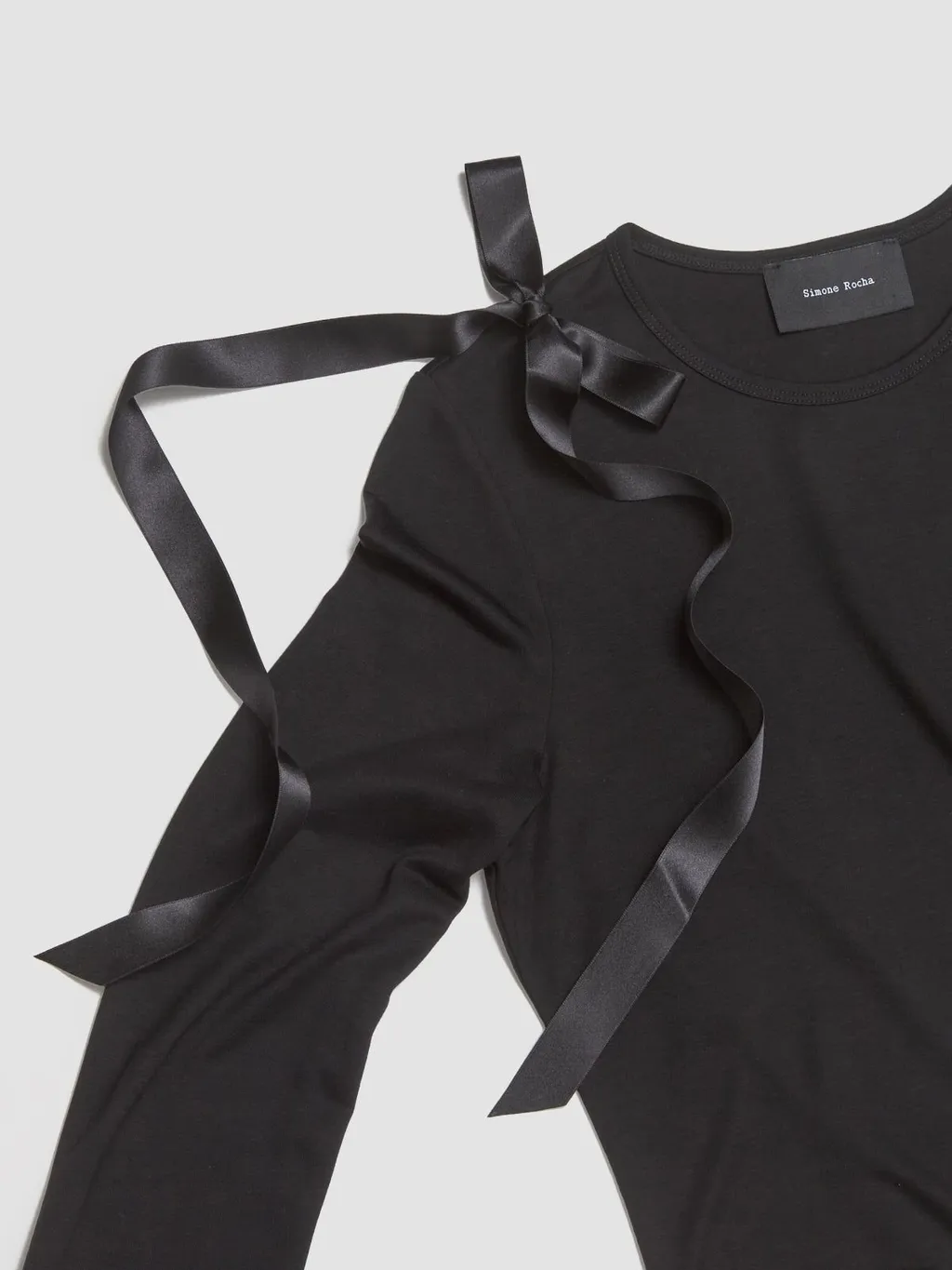 Long Sleeve Top With Bows