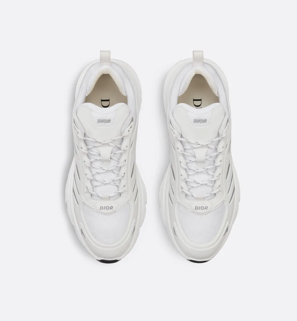 B23 Sneakers