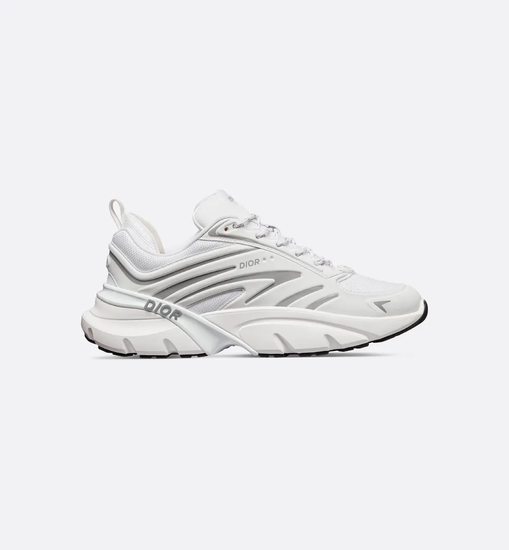 B23 Sneakers