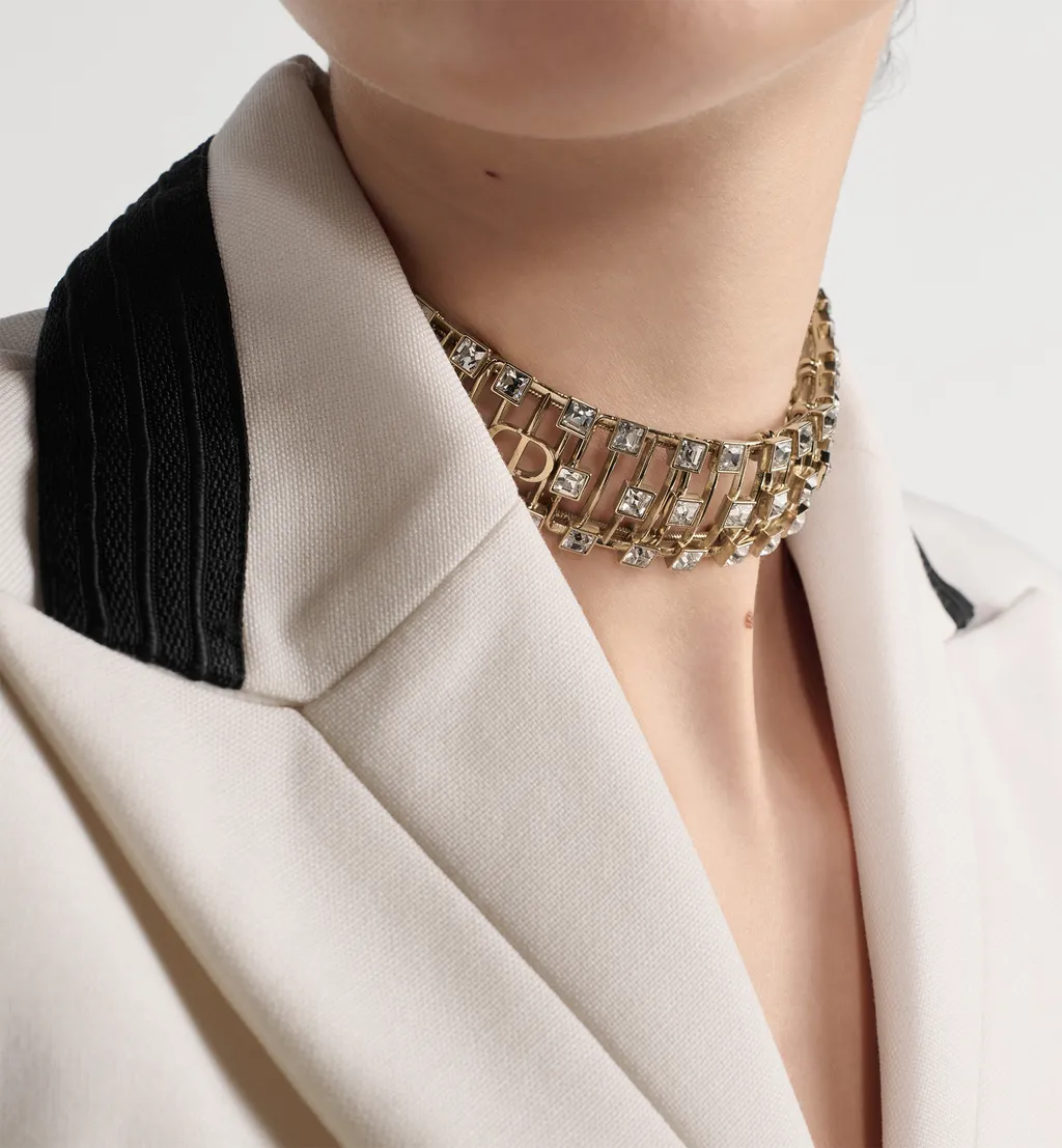 Choker Necklace