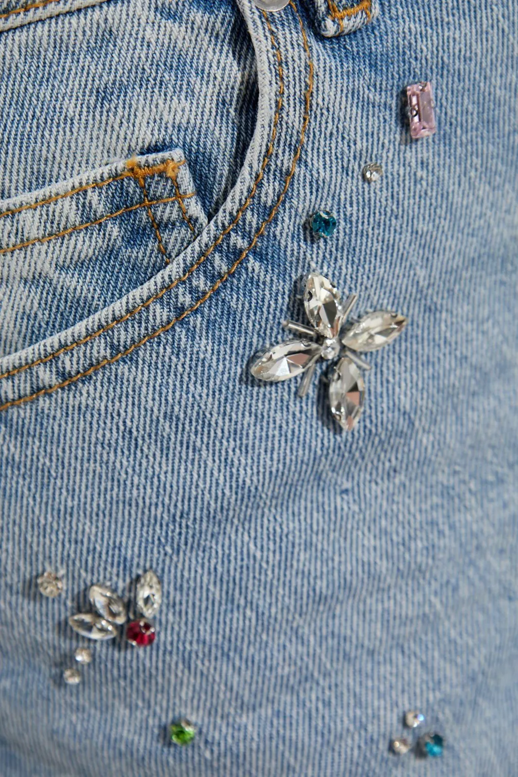 Wide-Leg Jeans With Floral Embellishments