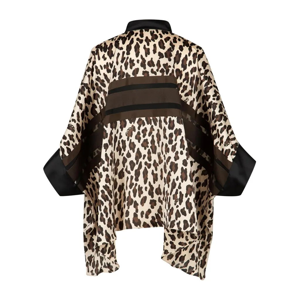 Sacai Leopard-Printed Dolman Sleeved Blouse