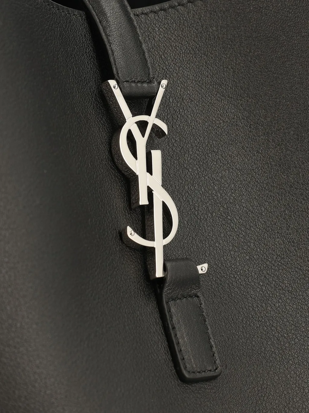 Saint Laurent Le 5 à 7 Large Shoulder Bag