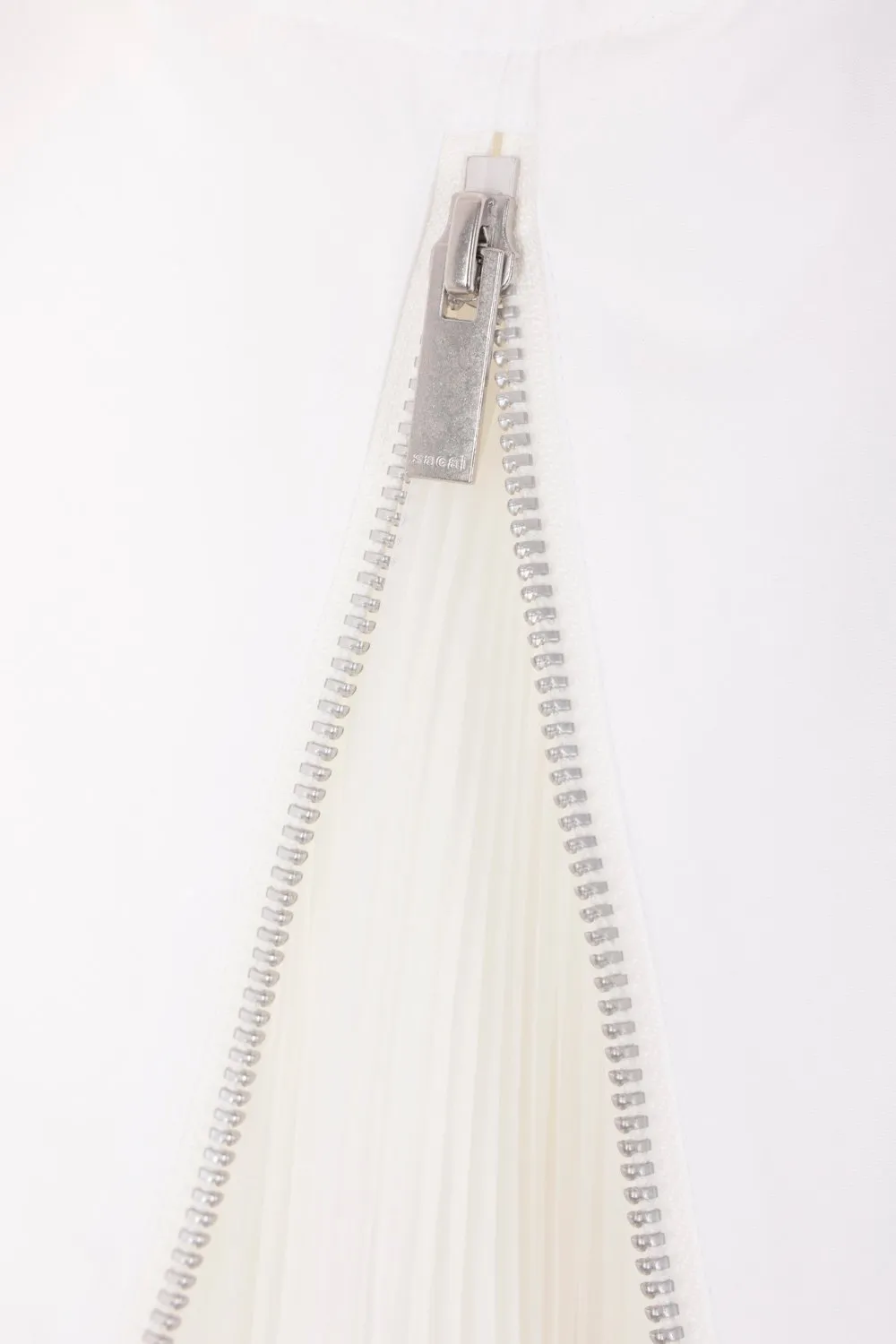 Sacai Pleated Zip Detailed Midi Shirt Dress