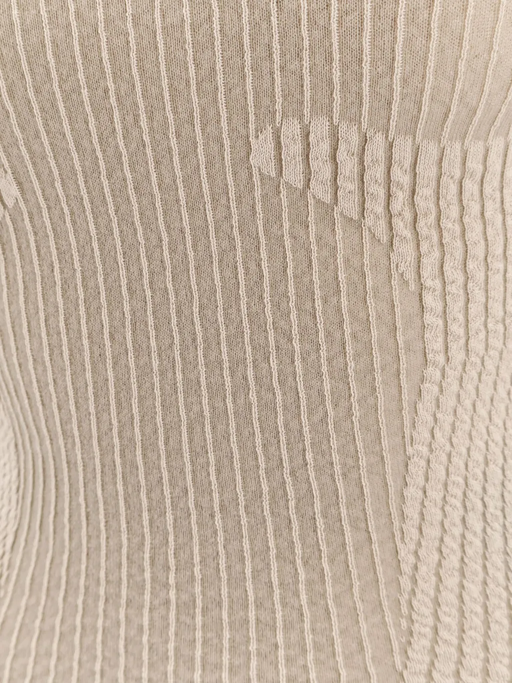 Roa Wavy Long Sleeve Crewneck Top