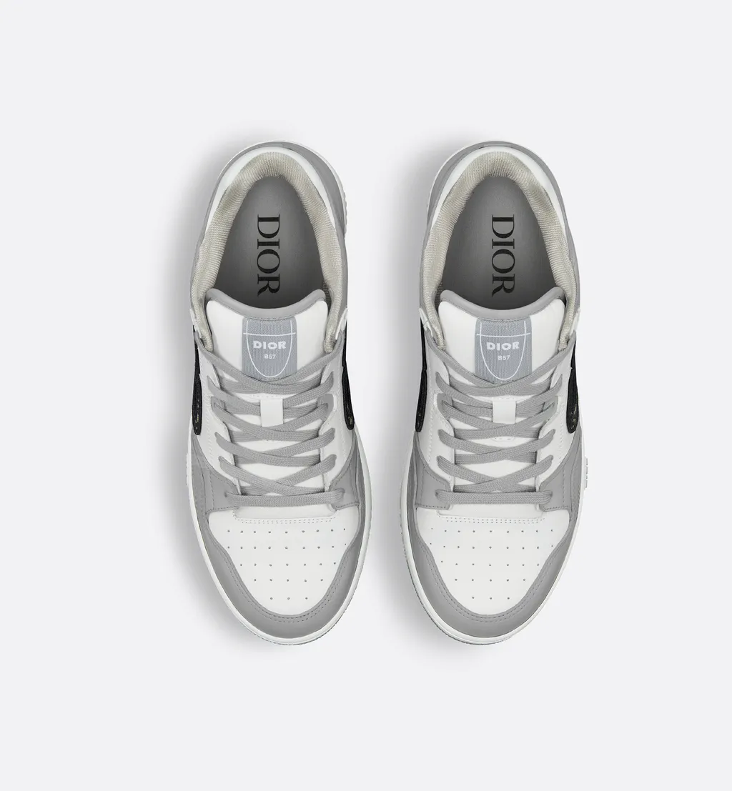 B57 Dribble Low-Top Sneaker