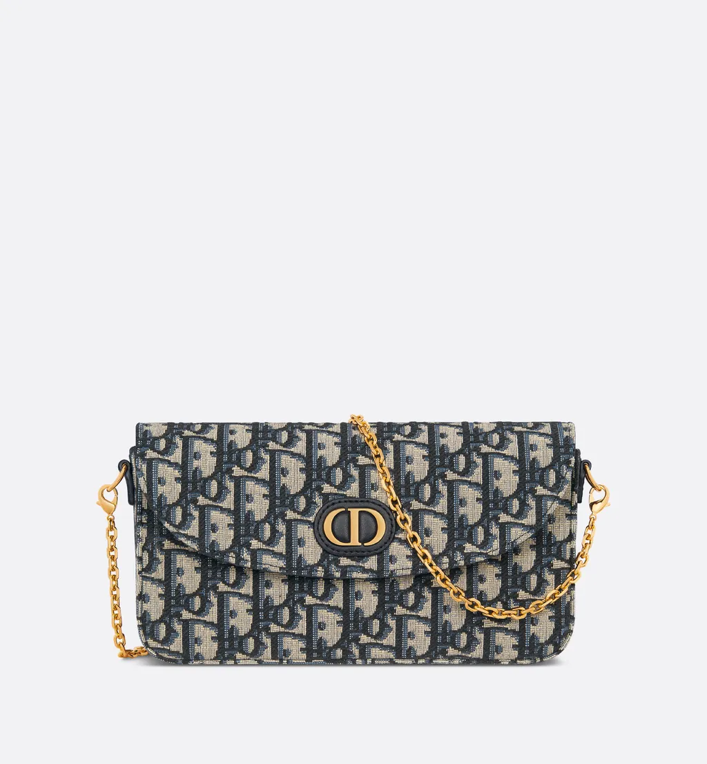 30 Montaigne Pouch With Chain