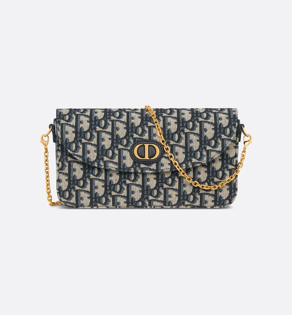 30 Montaigne Pouch With Chain