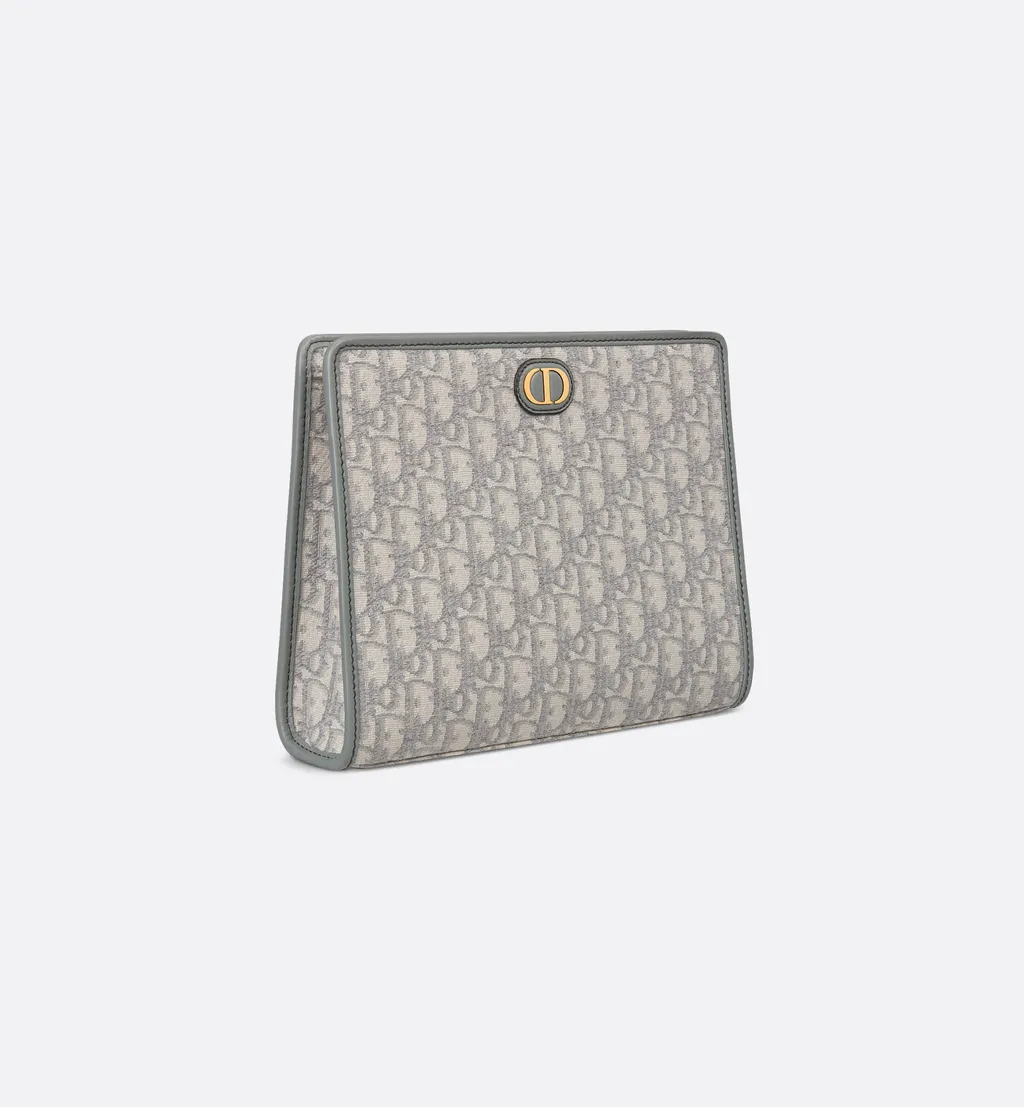 30 Montaigne Dea Pouch