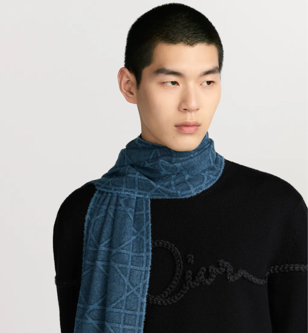 Cannage Scarf