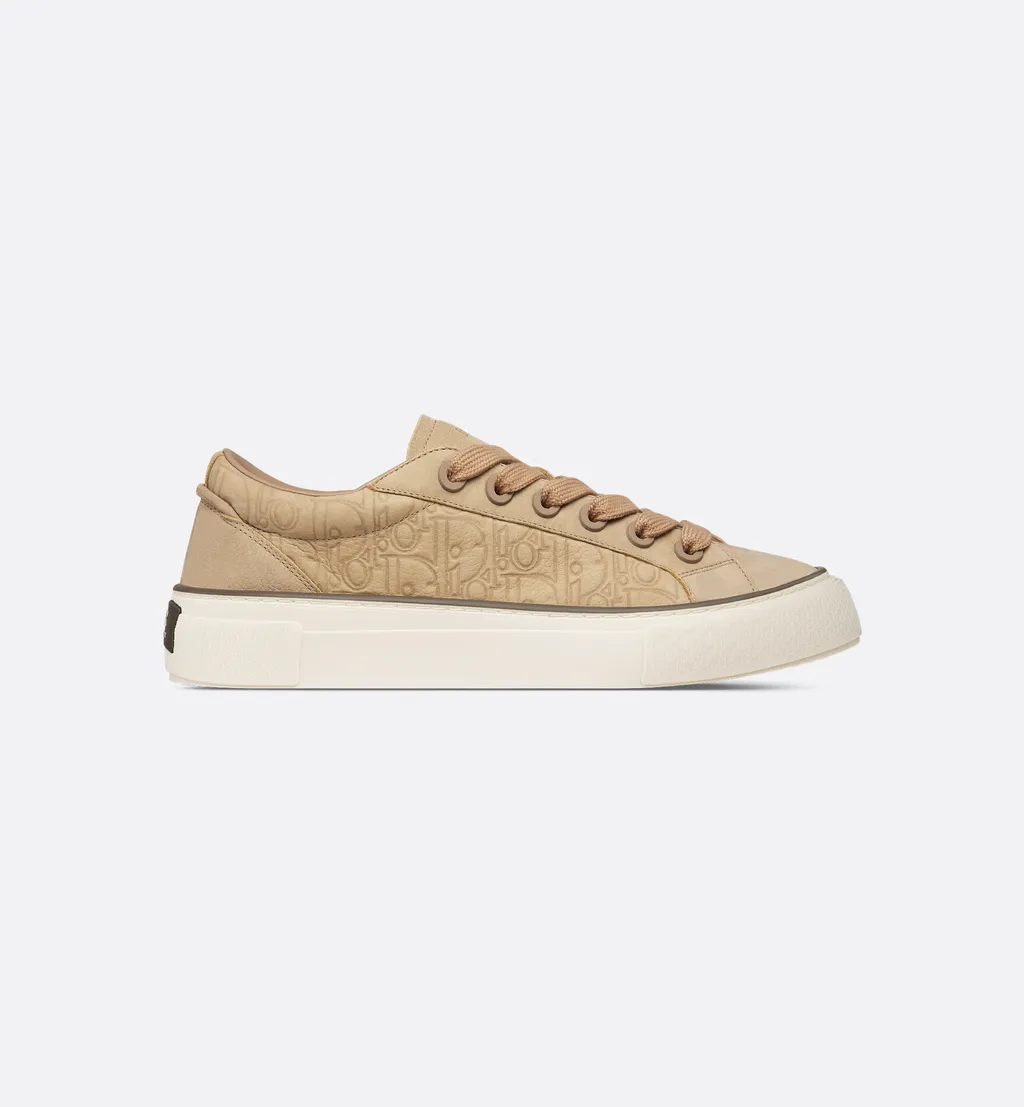B33 Spin Sneaker