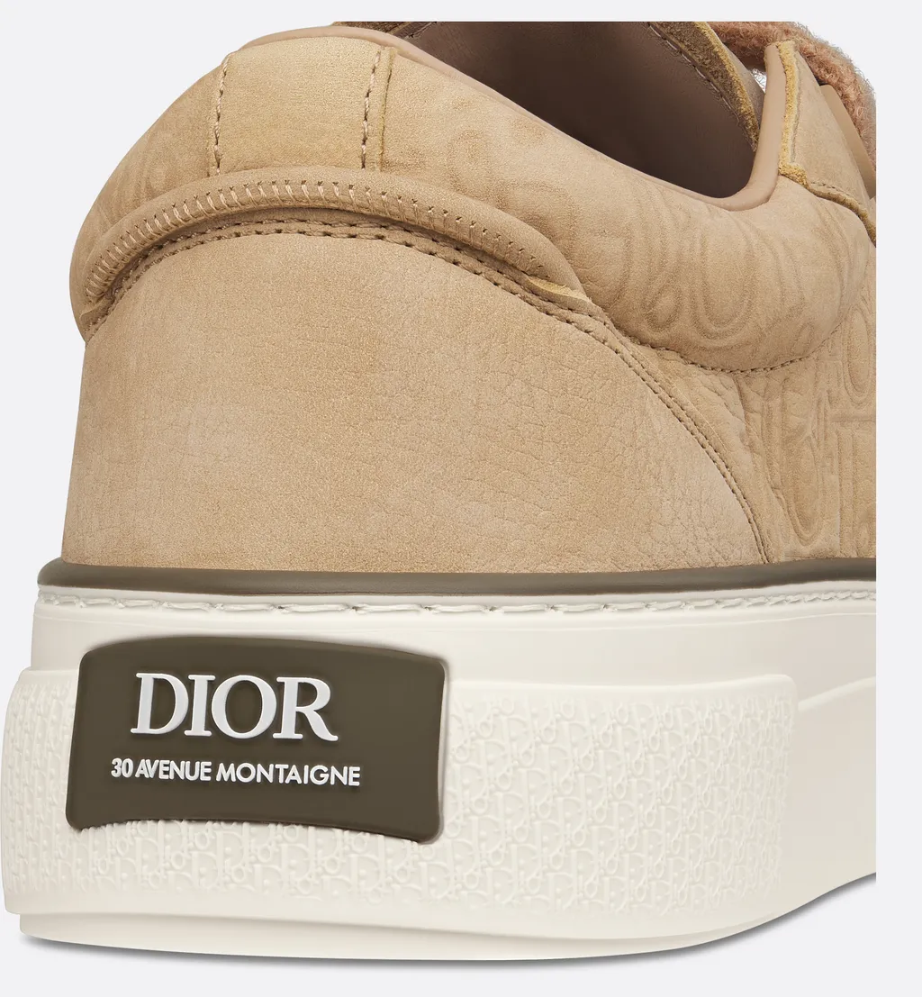 B33 Spin Sneaker