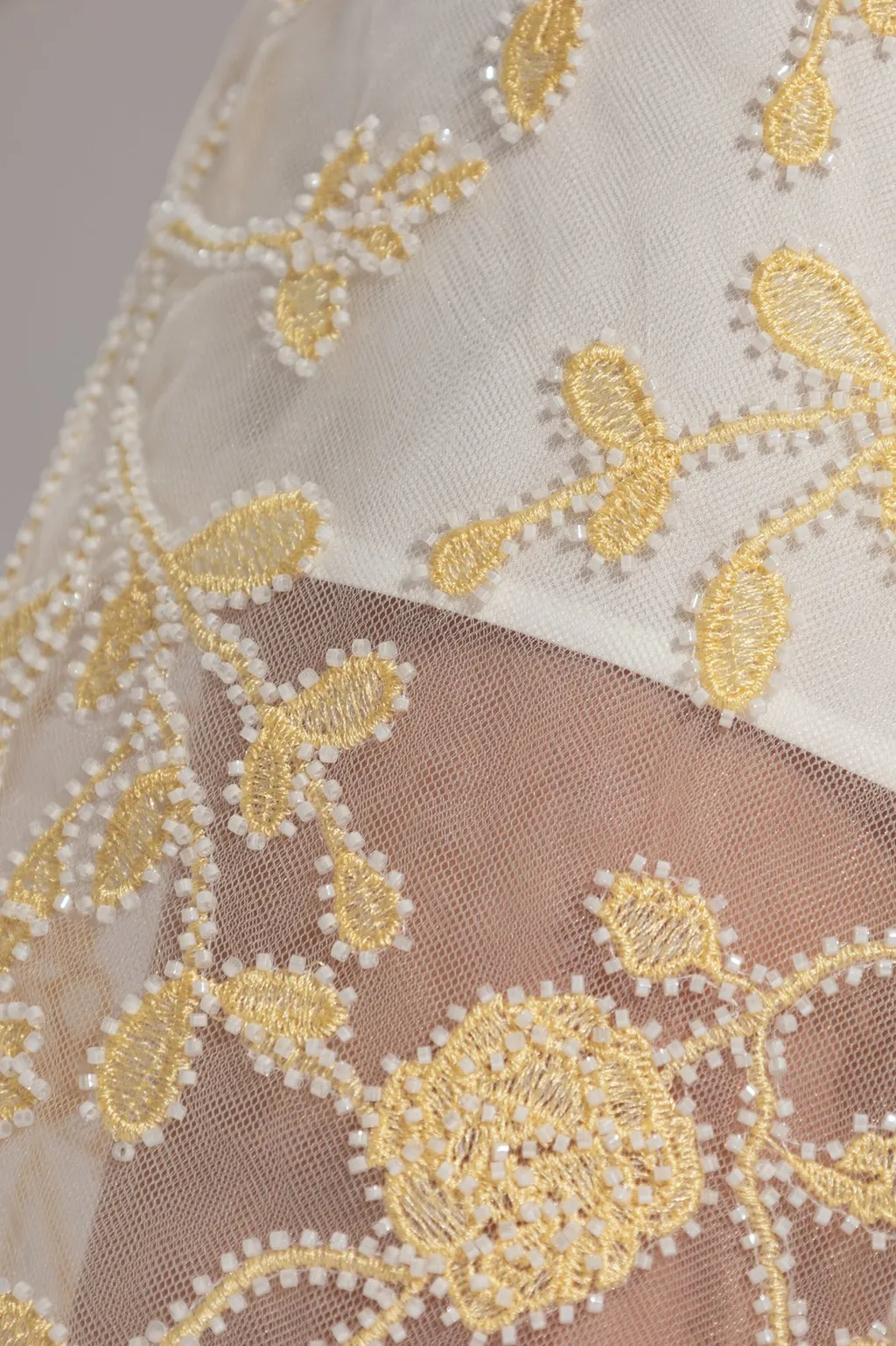 Rotate Skirt With Glittering Appliques