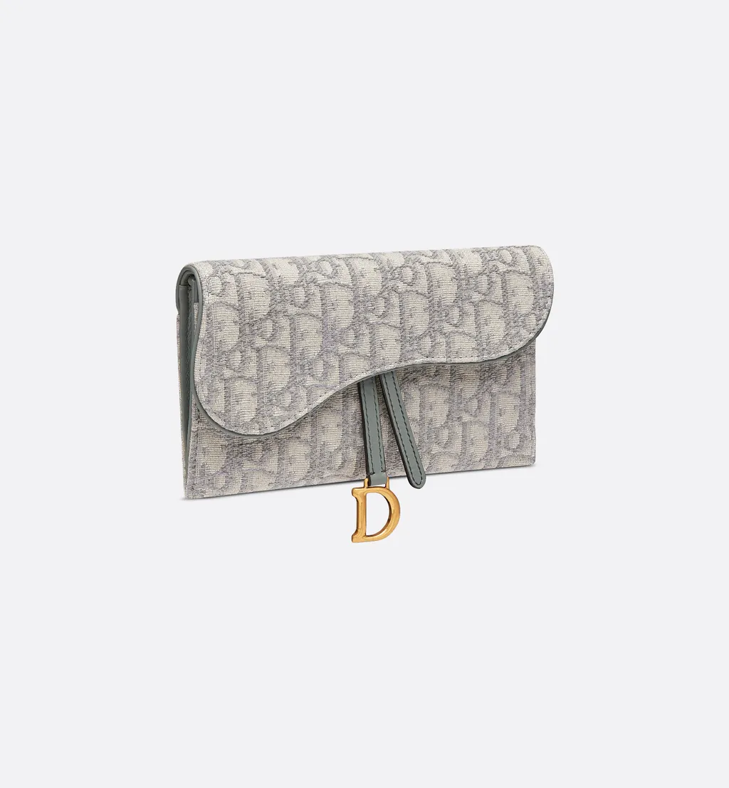 Small Saddle Pouch With Chain