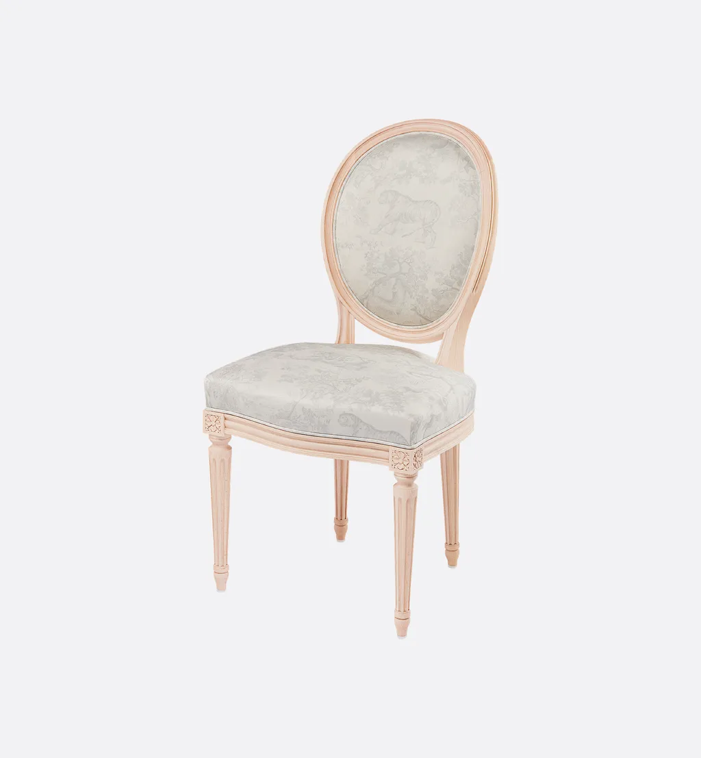 Medallion Chair