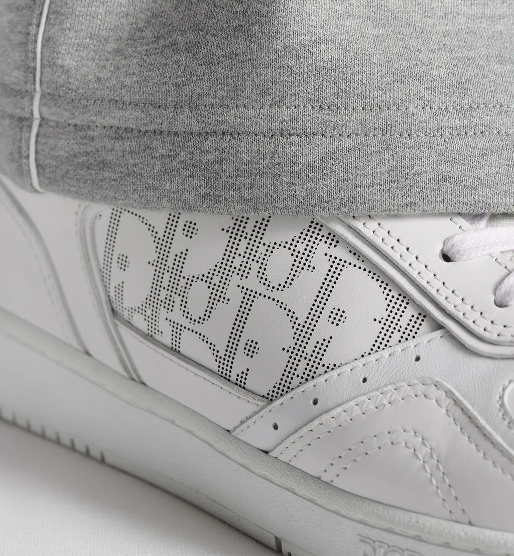 B27 Uptown Low-Top Sneaker