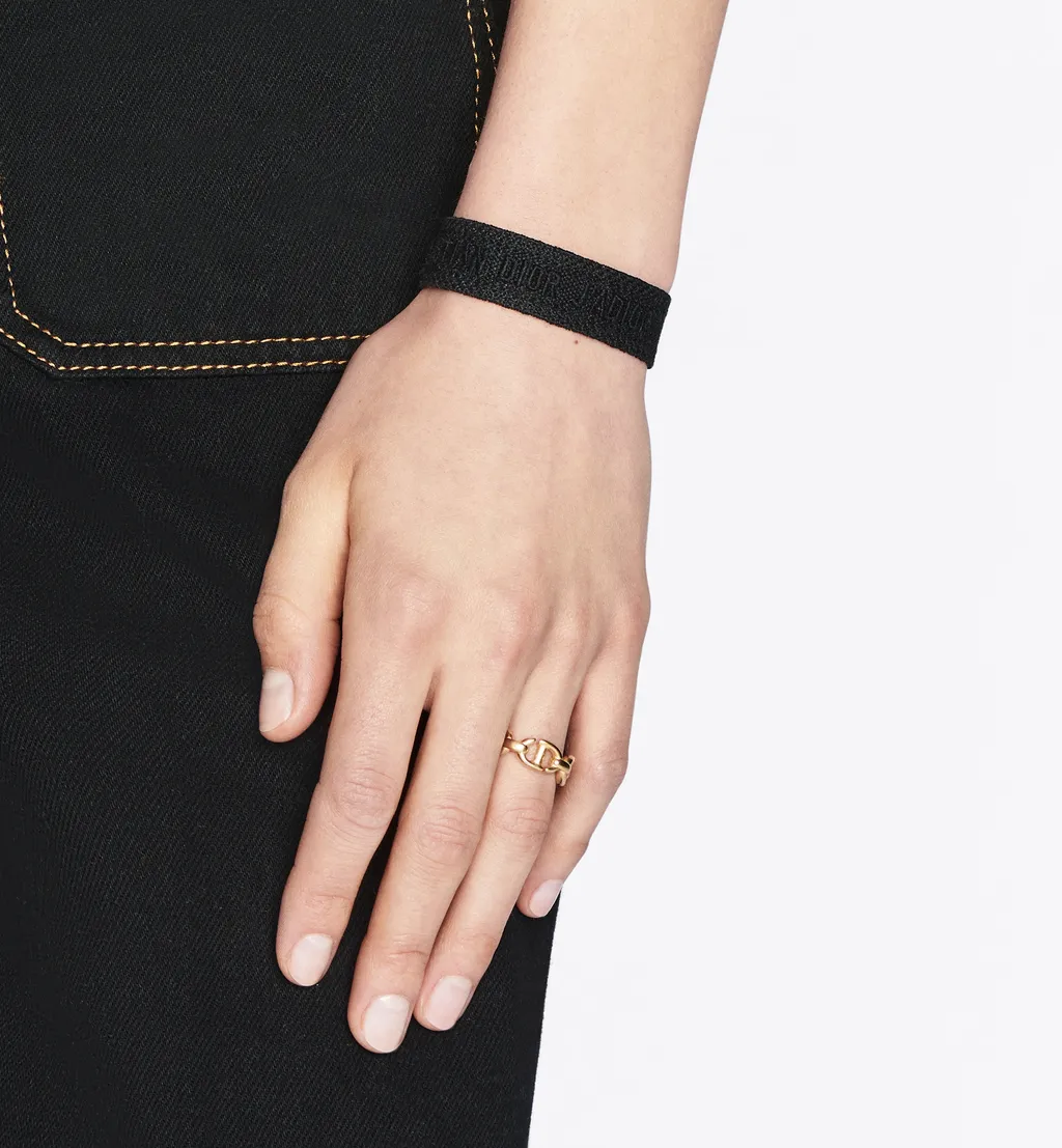 Cd Navy Ring