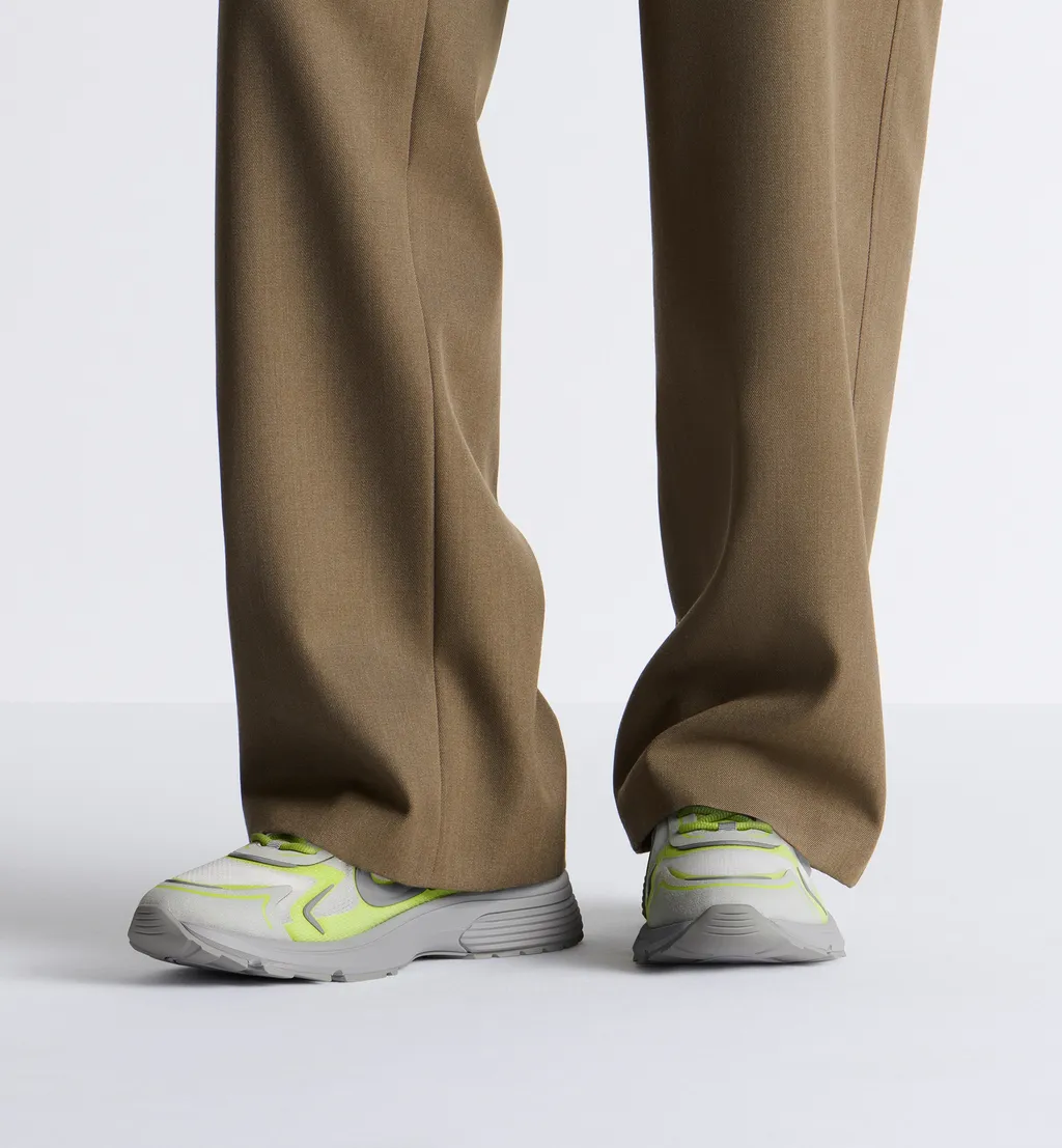 B30 Countdown Tech Sneaker